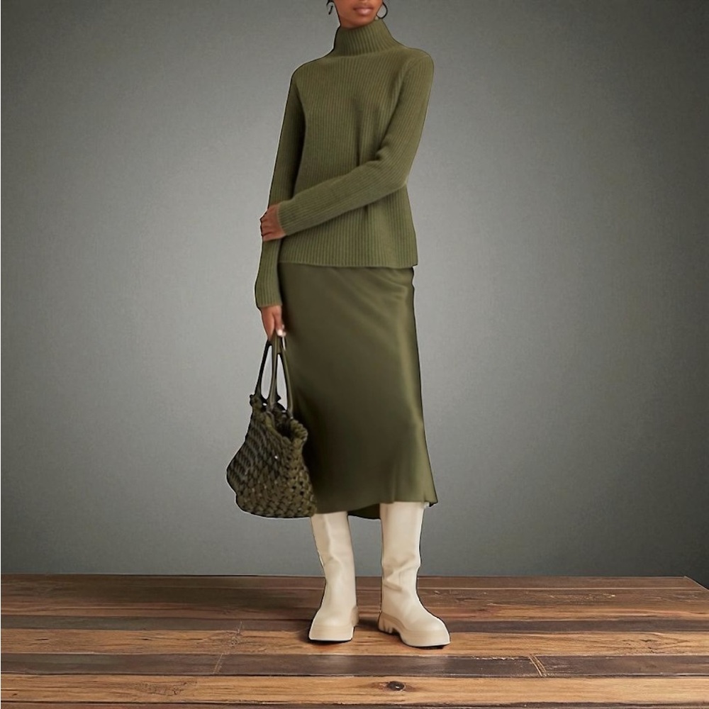 VINCE SHAKER RIBBED TURTLENECK 100% CASHMERE ARMY GREEN SWEATER